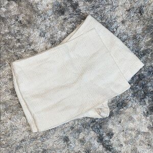ZARA Tweed Cream Skort 🤍